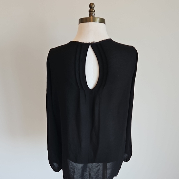 Zara Elegant Black Women's Top with smocking detail - Picture 3 of 4